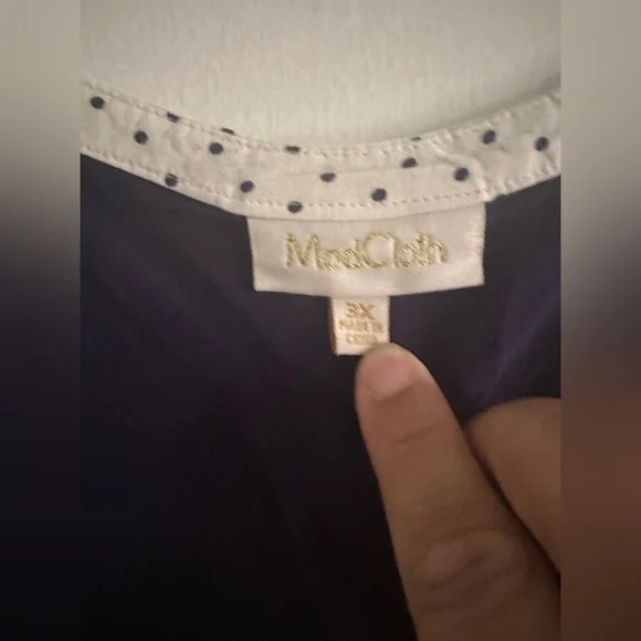 Aesthetic retro ModCloth sleeveless top white polka dot trim. Plus size 3X - Picture 4 of 11